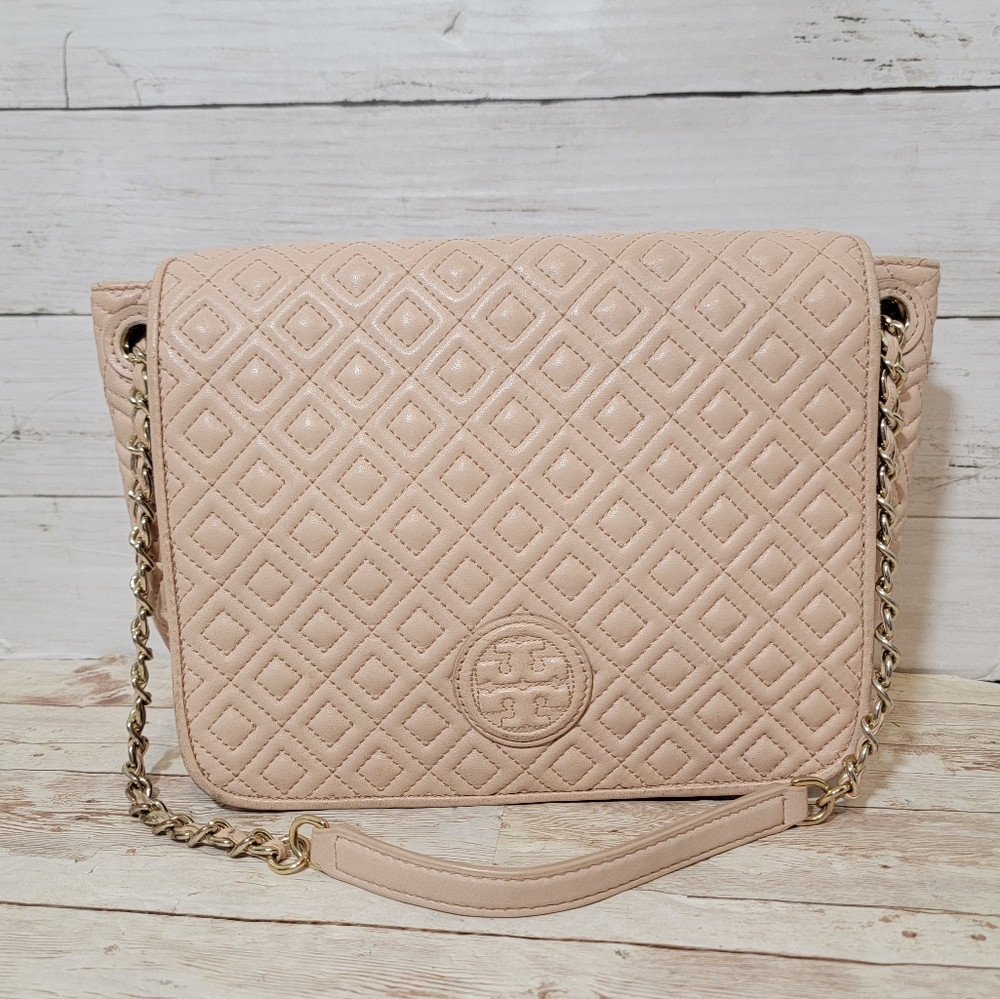 Tory Burch Quilted Shoulder Bag in Blush Pink
